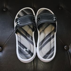 Under Armor Slides